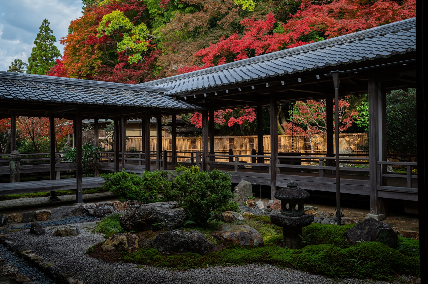 The Zen rock garden of Ryoan-ji, Kyoto